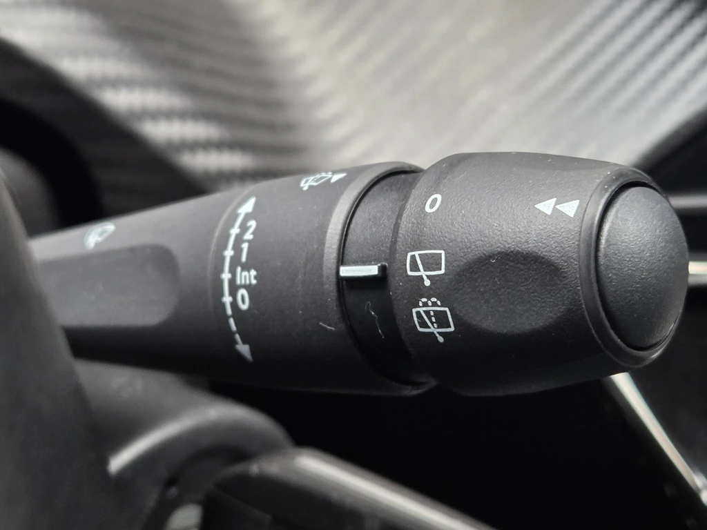 Peugeot 208 – foto 27