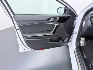 Kia Ceed Sportswagon – thumbnail 23