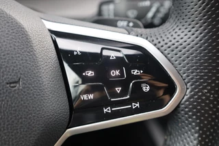 Volkswagen Golf – thumbnail 18