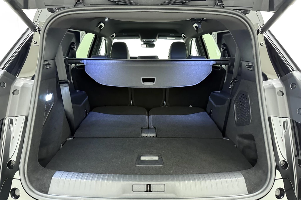 Peugeot e-5008 – foto 10