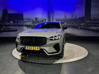 Volvo XC60 – thumbnail 1