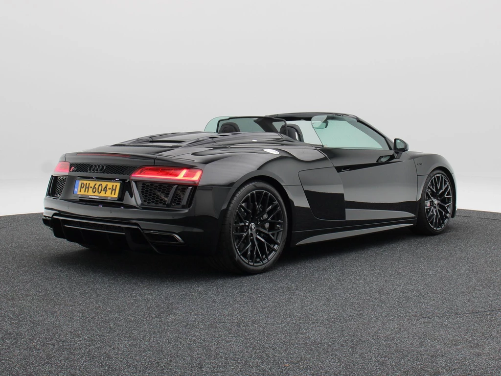 Audi R8 – foto 6