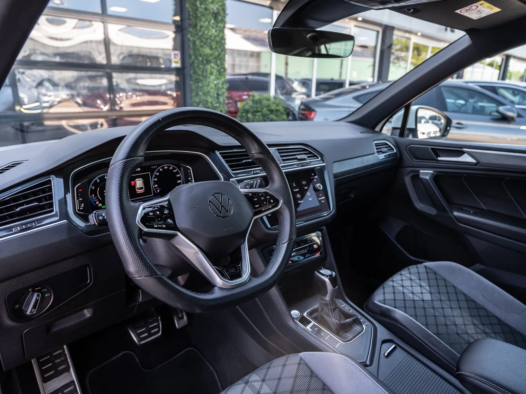 Volkswagen Tiguan – foto 15