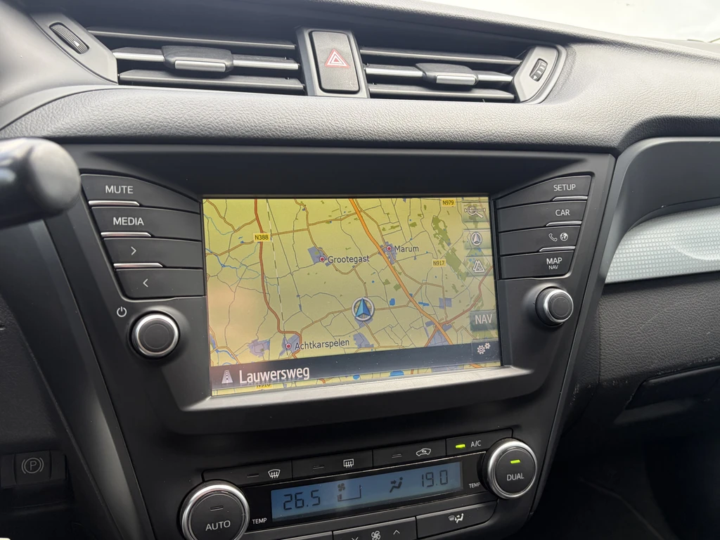 Toyota Avensis – foto 14