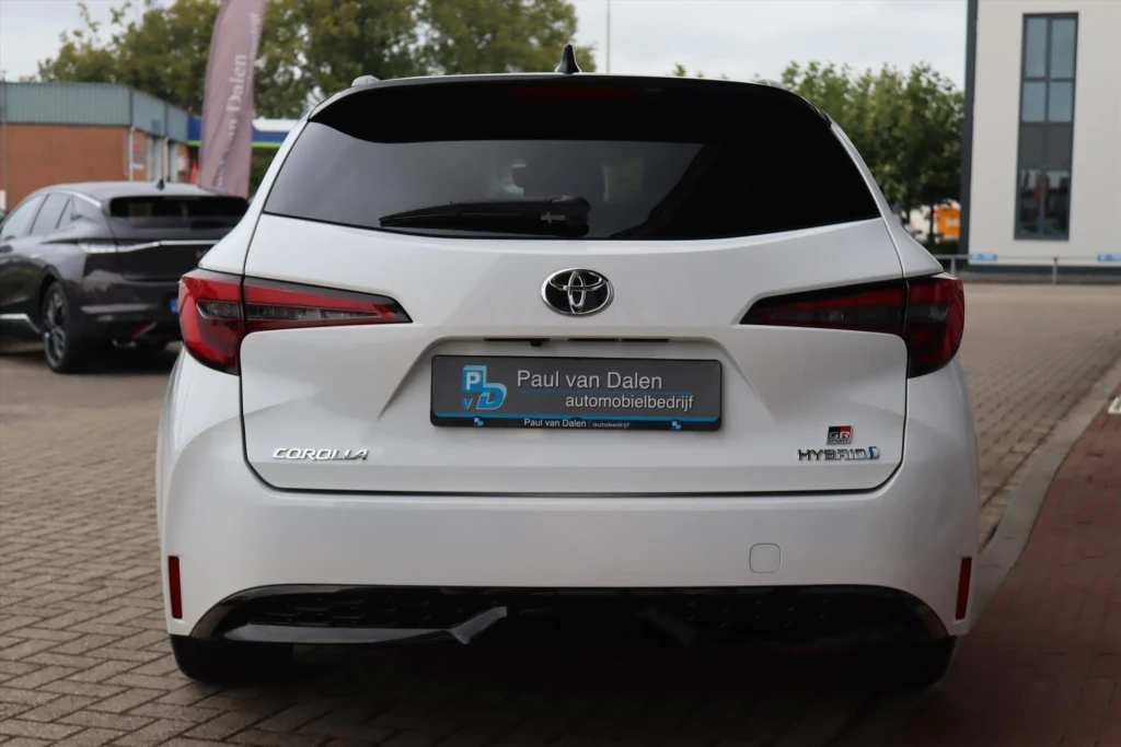 Toyota Corolla Touring Sports – foto 9