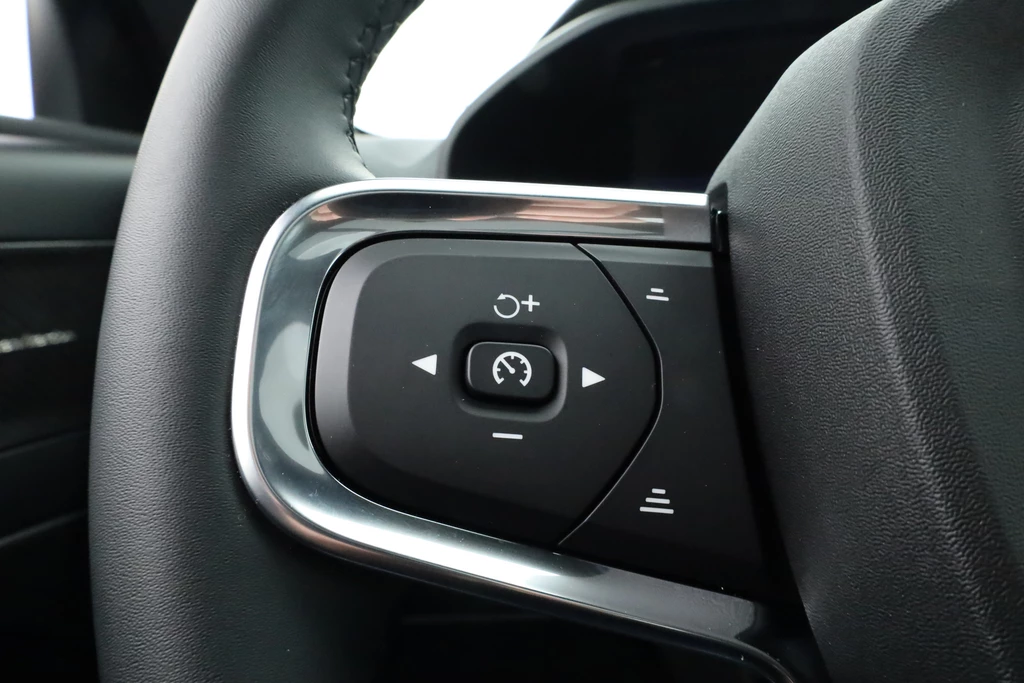 Volvo XC40 – foto 17