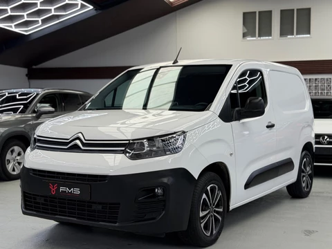 Citroen Berlingo 1.2 PureTech CarPlay Camera BTW