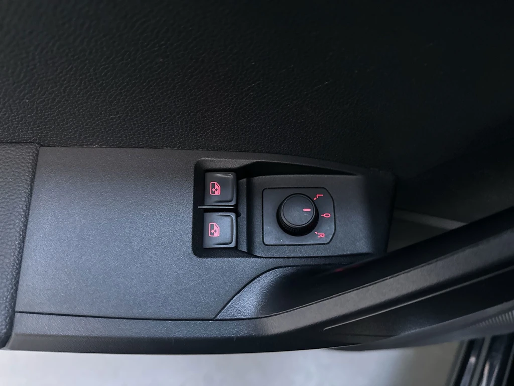 SEAT Ibiza – foto 18