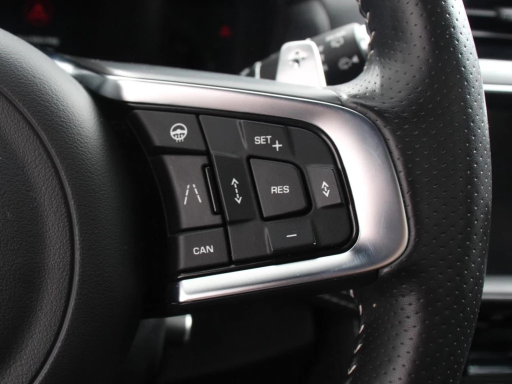 Jaguar F-PACE – foto 19