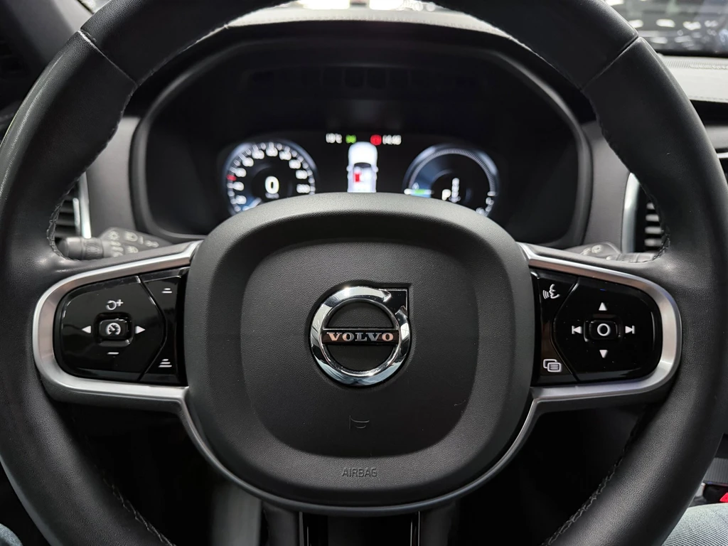 Volvo XC90 – foto 30