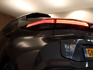 Toyota C-HR – thumbnail 33