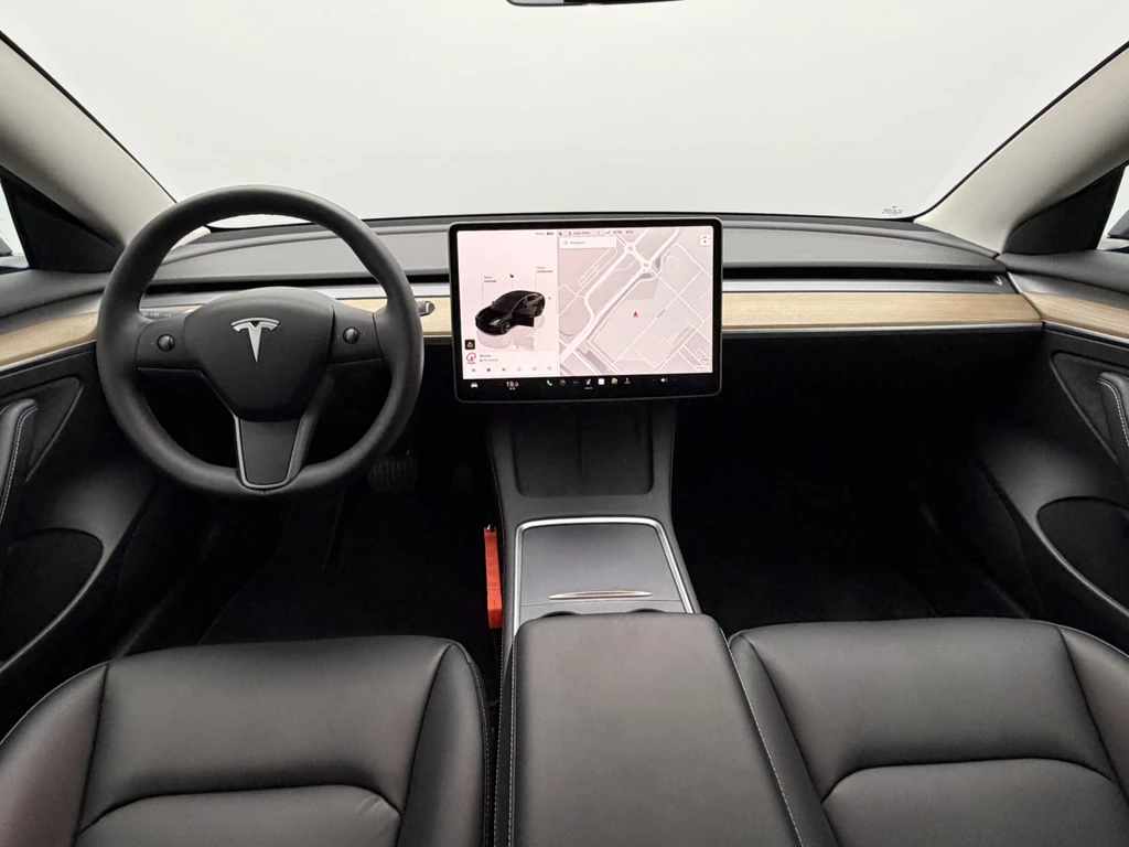 Tesla Model 3 – foto 8