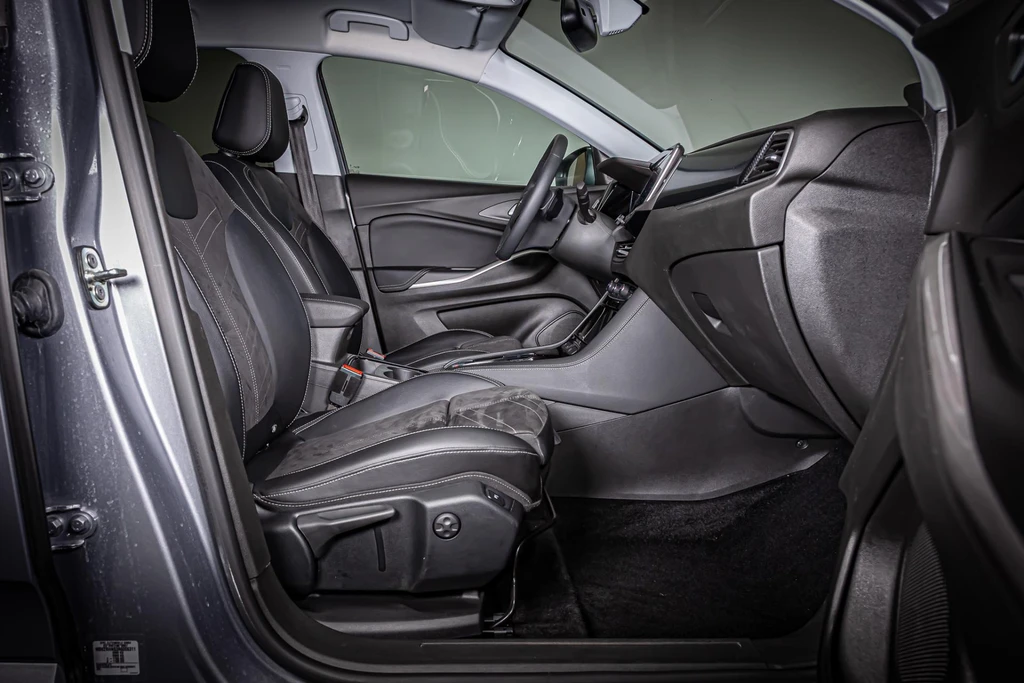 Opel Grandland – foto 23