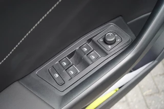 Volkswagen T-Roc – thumbnail 30