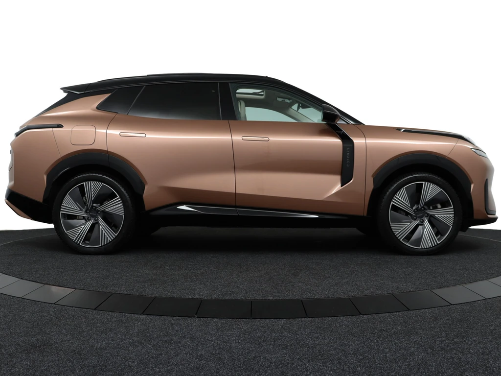 Lynk & Co 08 – foto 10