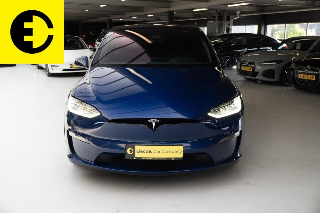 Tesla Model X – foto 17