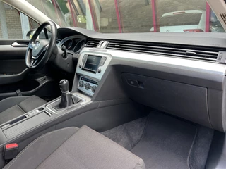 Volkswagen Passat – thumbnail 32