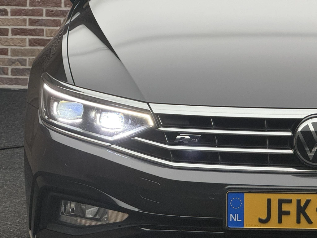 Volkswagen Passat – foto 37