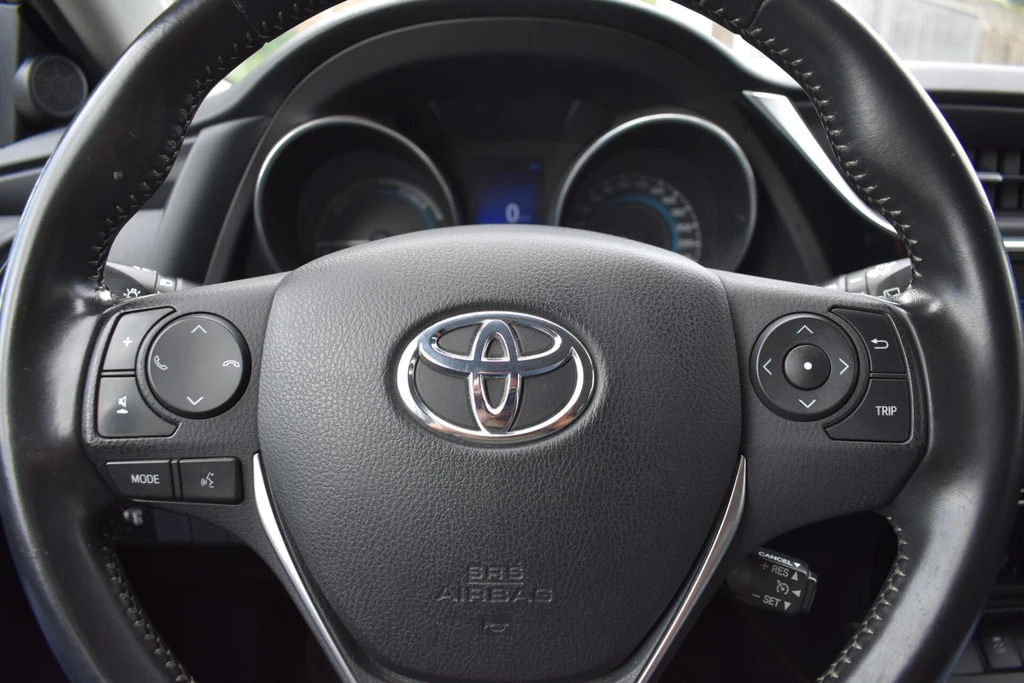 Toyota Auris – foto 11