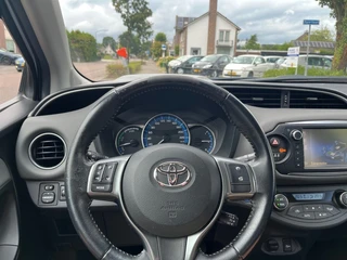 Toyota Yaris – thumbnail 8