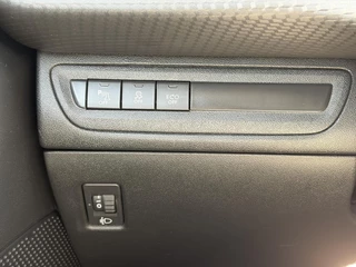 Peugeot 208 – thumbnail 27
