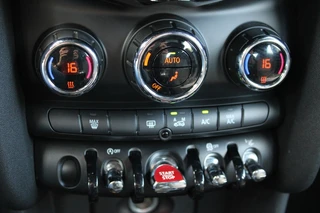 MINI Cooper – thumbnail 18