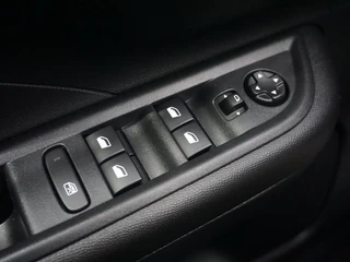 Opel Frontera – thumbnail 12