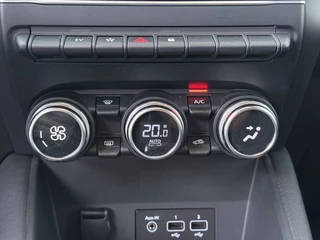 Renault Captur – thumbnail 32