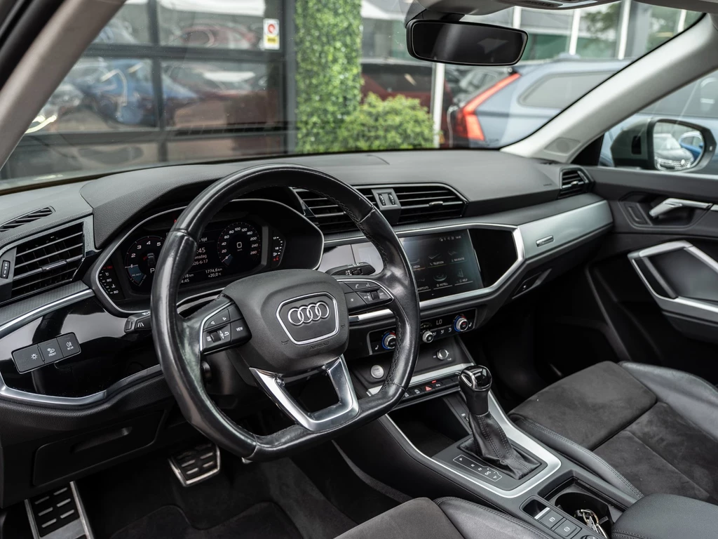Audi Q3 – foto 16