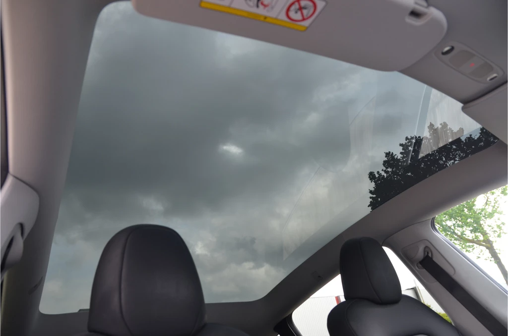 Tesla Model Y – foto 6