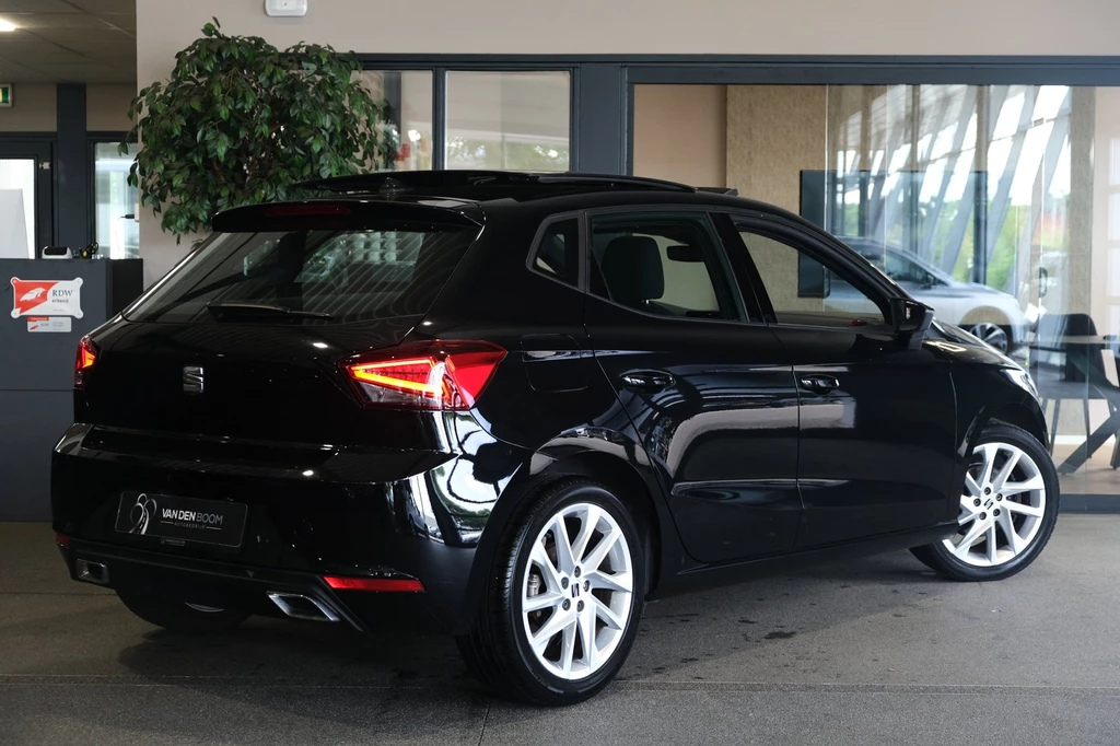 SEAT Ibiza – foto 5