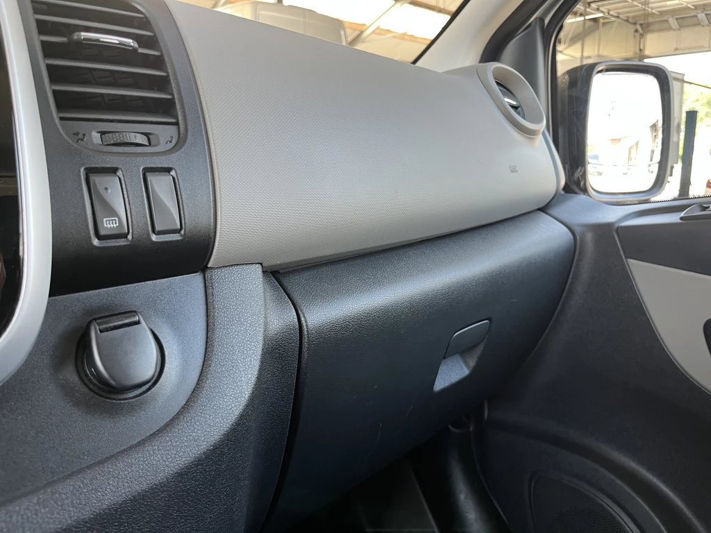 Renault Trafic – foto 32
