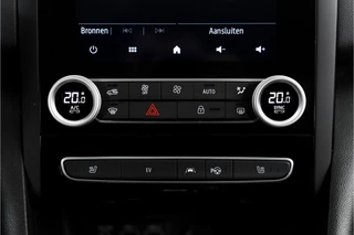 Renault Megane E-Tech – thumbnail 20