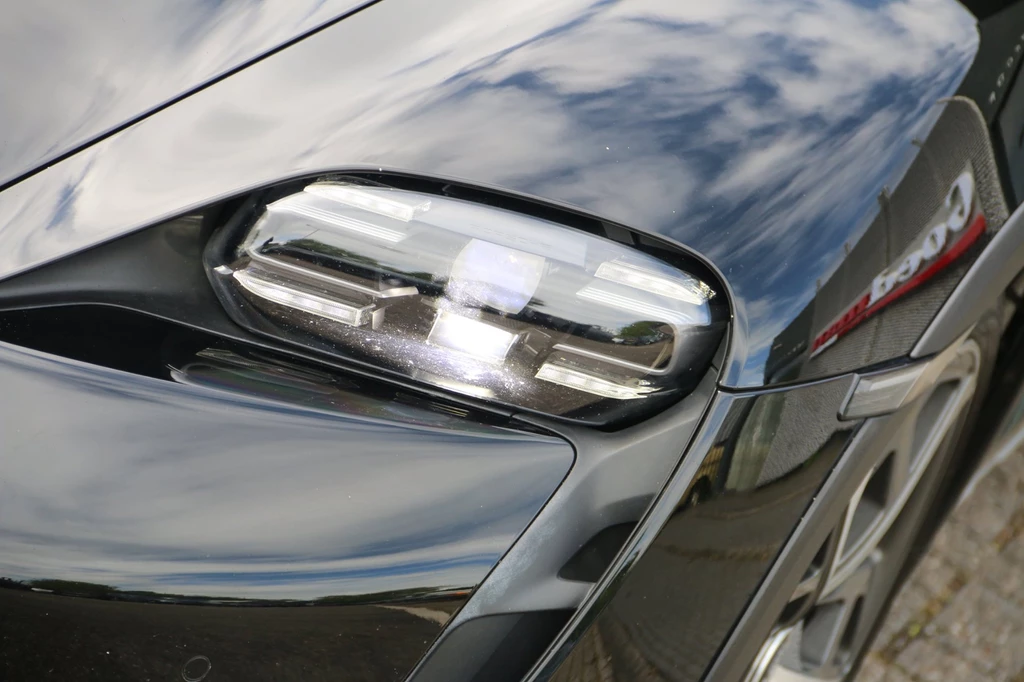 Porsche Taycan – foto 5