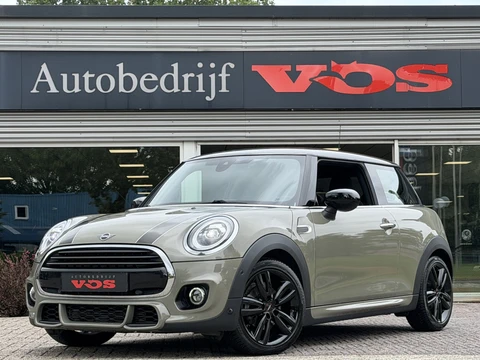 MINI 3-deurs 1.5 Cooper JCW Pakket | Kuipstoelen | Keyless | H&K | ACC | CarPlay