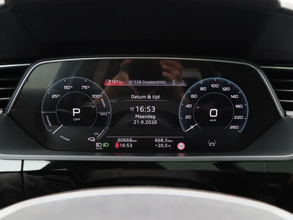 Audi Q8 e-tron – foto 29