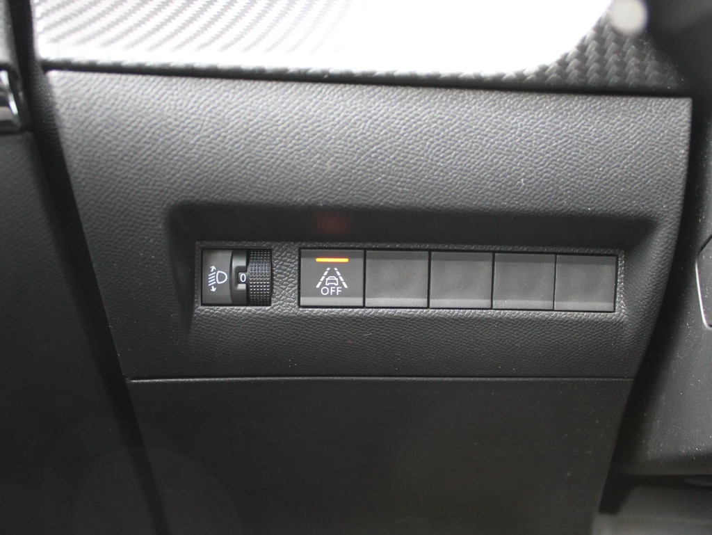 Peugeot 208 – foto 24