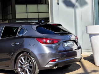 Mazda 3 – thumbnail 8