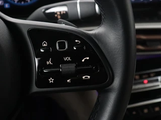 Mercedes-Benz EQC – thumbnail 23