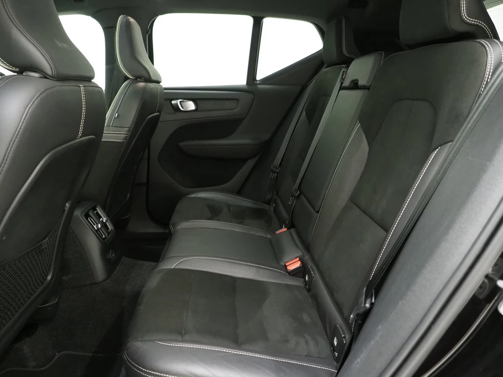Volvo XC40 – foto 31
