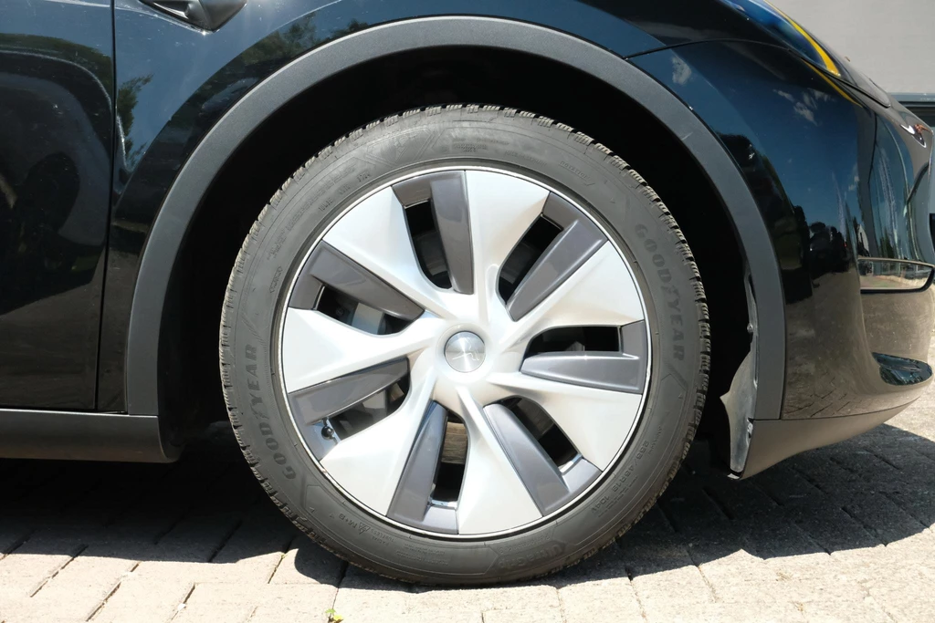 Tesla Model Y – foto 7