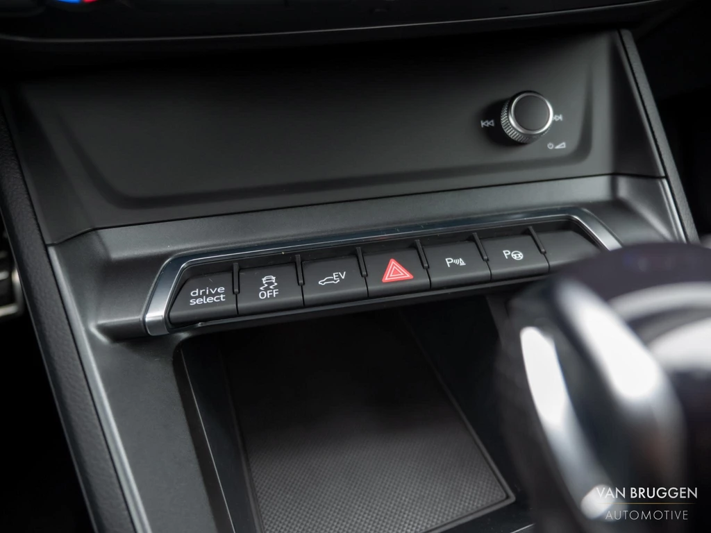 Audi Q3 – foto 36
