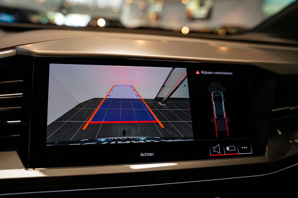 Audi Q4 Sportback e-tron – foto 7