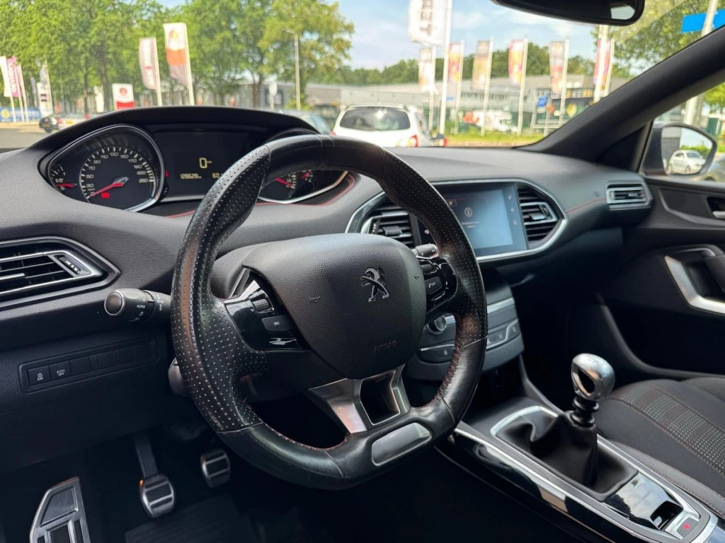 Peugeot 308 – foto 9
