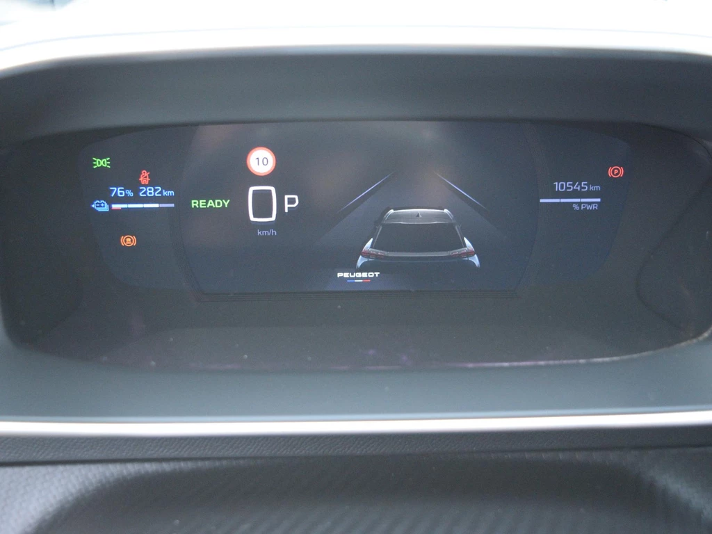 Peugeot e-2008 – foto 9