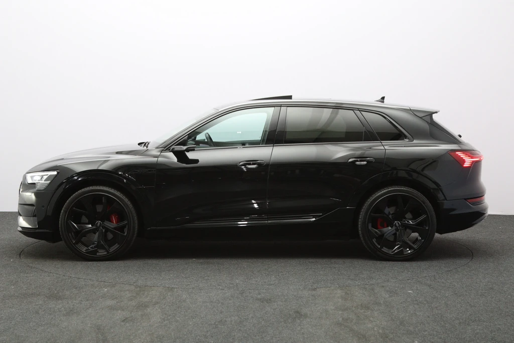Audi e-tron – foto 3