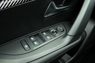 Peugeot 2008 – thumbnail 16
