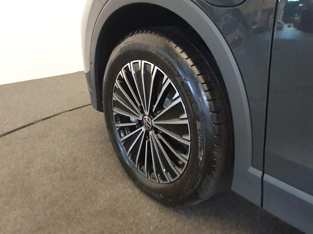 Volkswagen Tiguan – foto 11