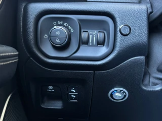 Dodge Ram 1500 – thumbnail 38
