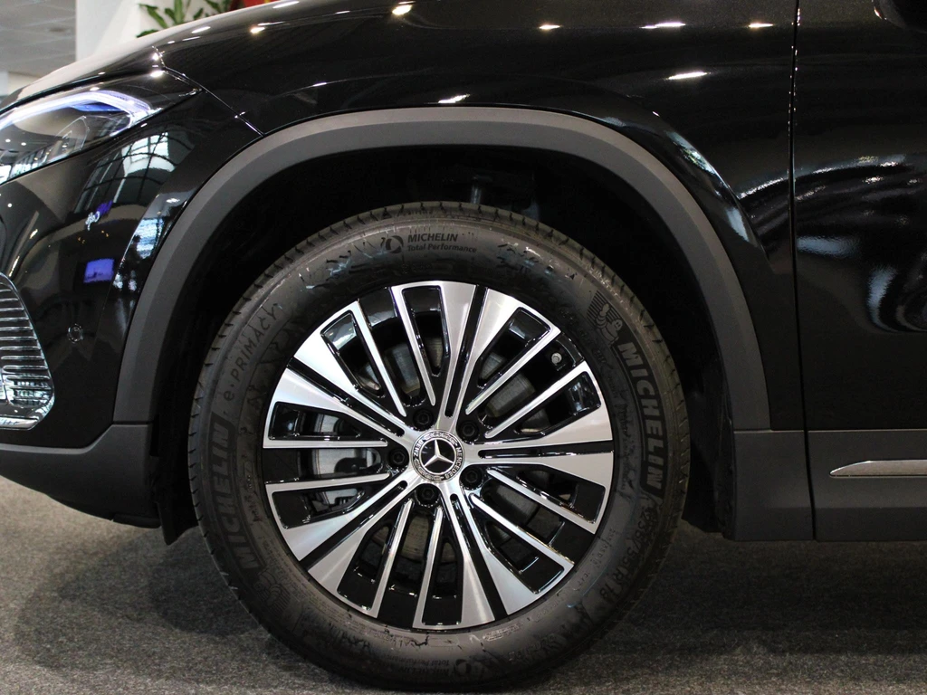 Mercedes-Benz EQA – foto 7